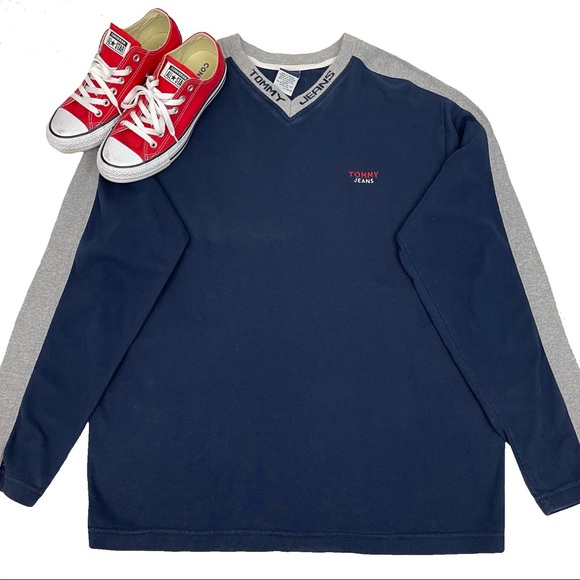 Vintage 90s Tommy Hilfiger Long Sleeve T-Shirt - Picture 2 of 9